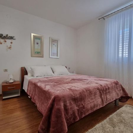 Apartment Marine Story Rabac Bagian luar foto
