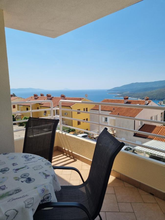 Apartment Marine Story Rabac Bagian luar foto