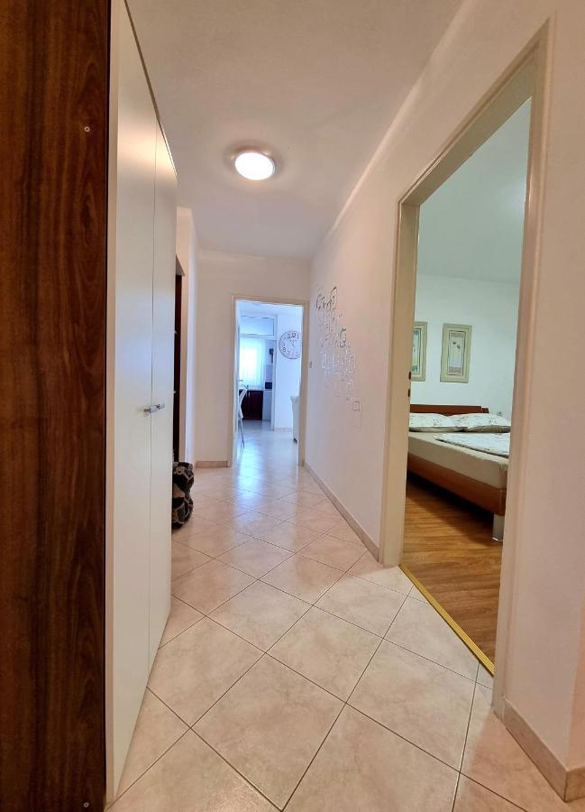 Apartment Marine Story Rabac Bagian luar foto