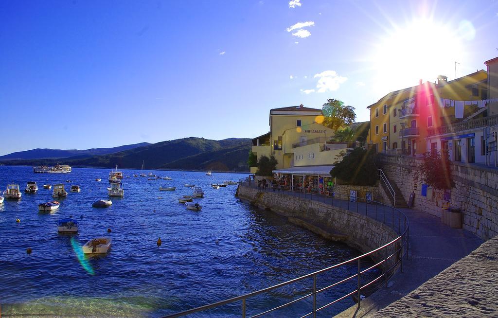 Apartment Marine Story Rabac Bagian luar foto