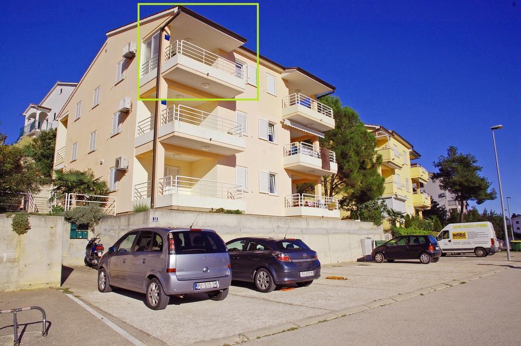 Apartment Marine Story Rabac Bagian luar foto